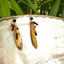 Load image into Gallery viewer, Bumble Bee Teardrop Stone, Carnelian & Onyx Cluster Earrings