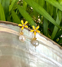 Load image into Gallery viewer, Edison White Pearls & Citrine Earrings, Yellow Enamel Flower
