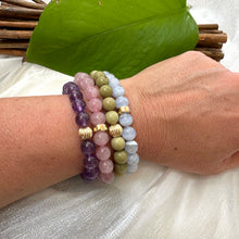 Lade das Bild in den Galerie-Viewer, Amethyst Stretchy Bracelet in 6 or 8mm, 14K GF