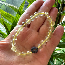 Carica l'immagine nel visualizzatore di Gallery, Lemon Quartz Stretchy Bracelet