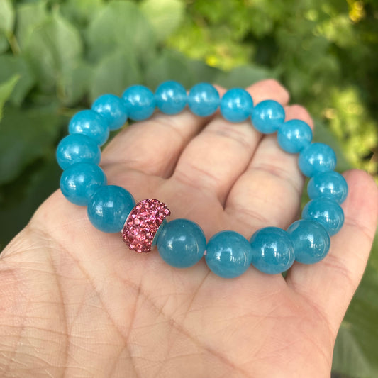 Blue sponge rose quartz pearl stretchy bracelet featuring blue sponge quartz and pearl accent