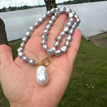 Load image into Gallery viewer, Grey Pearl Necklace with White Baroque Pearl Removable Pendant, Gold