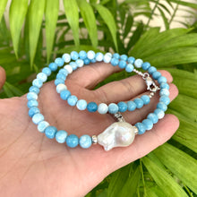 Carica l'immagine nel visualizzatore di Gallery, Larimar Like Quartz & Baroque Pearl Necklace