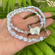 Carica l'immagine nel visualizzatore di Gallery, Blue Lace Agate & Baroque Pearl Necklace