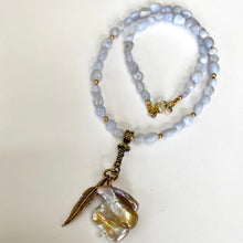 Carica l'immagine nel visualizzatore di Gallery, Blue Lace Agate & Baroque Keshi Pearl Pendant