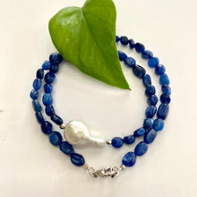 Carica l'immagine nel visualizzatore di Gallery, Blue Kyanite & Baroque Pearl Necklace