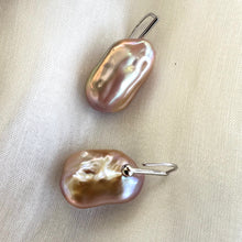 Load image into Gallery viewer, Pinkish Purple Rectangle Oversized Pearl Drop Earrings, Silver