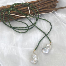 Load image into Gallery viewer, Green Diopside & Baroque Pearls Lariat Wrap Necklace