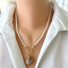 Load image into Gallery viewer, Real Seashell Pendant and Pearl Necklace