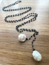 Load image into Gallery viewer, Black Spinel Lariat Rosary Chain With Baroque Pearls
