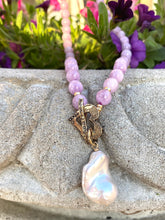 Load image into Gallery viewer, Kunzite Toggle Necklace with Baroque Pearl Pendant