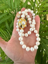 Lade das Bild in den Galerie-Viewer, White Potato Pearl Necklace, 9–11mm, Gold Plated Focal Accent, CZ Pavé Magnetic Clasp, 16.5"–18.5"