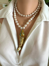 Lade das Bild in den Galerie-Viewer, gold tone cloisonne fish pendant on long freshwater baroque pearl necklace. on this picture it is worn double short and attached with a back clasp we provide