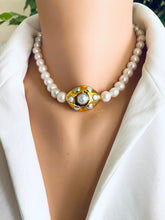 Lade das Bild in den Galerie-Viewer, White Potato Pearl Necklace, 9–11mm, Gold Plated Focal Accent, CZ Pavé Magnetic Clasp, 16.5"–18.5"