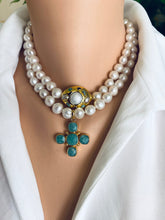 Lade das Bild in den Galerie-Viewer, White Pearl Necklace, 9–11mm, Gold Plated Focal Accent, Magnetic Clasp, 16"–18"