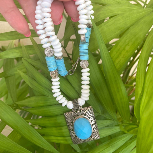 Vintage Turquoise Pendant with Tridacna Shell Beads Necklace