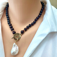 Carica l'immagine nel visualizzatore di Gallery, Garnet Toggle Necklace with Baroque Pearl Pendant