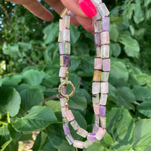 Carica l'immagine nel visualizzatore di Gallery, Rose Quartz, Amethyst, Citrine & Prehnite Mixed Gemstone Necklace