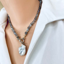 Carica l'immagine nel visualizzatore di Gallery, Labradorite & Baroque Pearl Pendant Necklace
