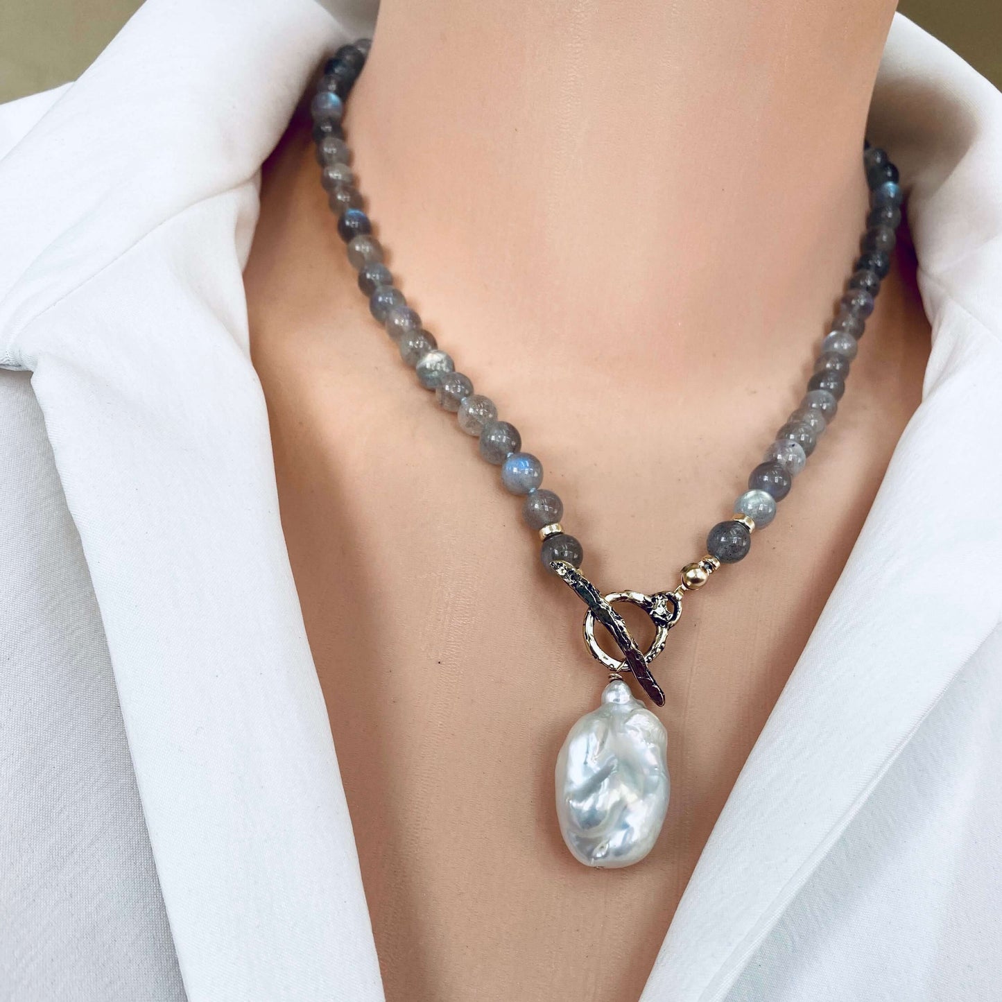 Labradorite & Baroque Pearl Pendant Necklace