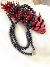 Load image into Gallery viewer, Peacock Navy Blue Pearl Long Necklace