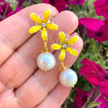 Load image into Gallery viewer, Edison white pearl and yellow citrine drop earrings featuring yellow enamel and gold-plated flower studs. These elegant dangle earrings make a beautiful bridesmaid gift or a special present for her.