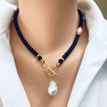 Carica l'immagine nel visualizzatore di Gallery, 18"-21"inches long Black Onyx Necklace and Baroque Pearl pendant