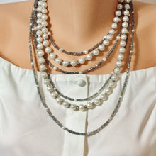 Carica l'immagine nel visualizzatore di Gallery, Labradorite & Pearl Long Necklace For Woman-40"