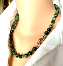 Carica l'immagine nel visualizzatore di Gallery, Ruby Zoisite Necklace, Gold