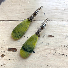 Load image into Gallery viewer, Teardrop Green Serpentine Earrings, Black Rhodium
