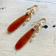 Load image into Gallery viewer, Red Aventurine & Pearl Earrings