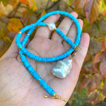 Load image into Gallery viewer, Turquoise & Baroque Pearls Toggle Necklace