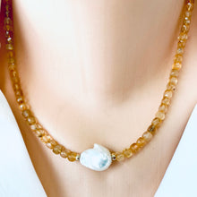 Carica l'immagine nel visualizzatore di Gallery, Deep Yellow Citrine Choker Necklace with White Baroque Pearl