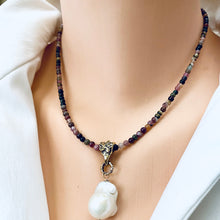 Carica l'immagine nel visualizzatore di Gallery, Tourmaline & Baroque Pearl Pendant Necklace