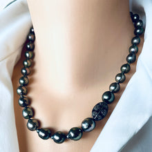 Carica l'immagine nel visualizzatore di Gallery, Tahitian Baroque Pearls Champagne Diamond Necklace