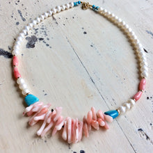 Carica l'immagine nel visualizzatore di Gallery, Pink Coral, pearls & Turquoise Necklace 14k GF