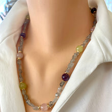 Carica l'immagine nel visualizzatore di Gallery, grey labradorite short necklace