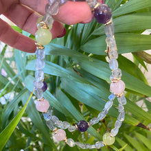 Carica l'immagine nel visualizzatore di Gallery, soft colors gemstone necklace