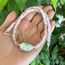 Carica l'immagine nel visualizzatore di Gallery, Madagascar Rose Quartz Necklace & Large Baroque Pearl