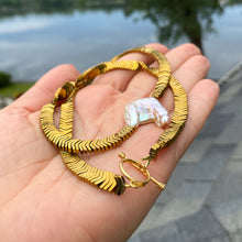 Load image into Gallery viewer, Gold Hematite & Large Square Keshi Pearl Necklace