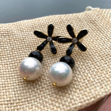 Load image into Gallery viewer, Edison white pearl and black spinel drop earrings featuring black enamel and gold-plated flower studs. These elegant dangle earrings make a beautiful bridesmaid gift or a special present for her.