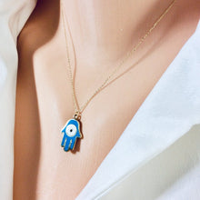 Carica l'immagine nel visualizzatore di Gallery, Solid Gold 18K Chain & Blue Enamel Evil Eye Hamsa