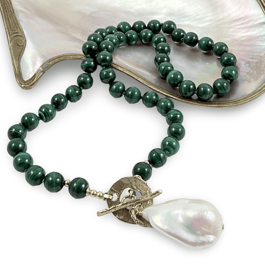 19 inch green malachite bronze toggle necklace