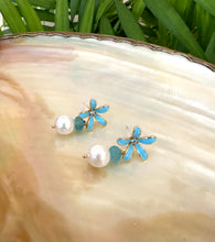 Load image into Gallery viewer, Edison White Pearls &amp; Aquamarine Drop Earrings, Blue Enamel and Gold Plated Flower Studs
