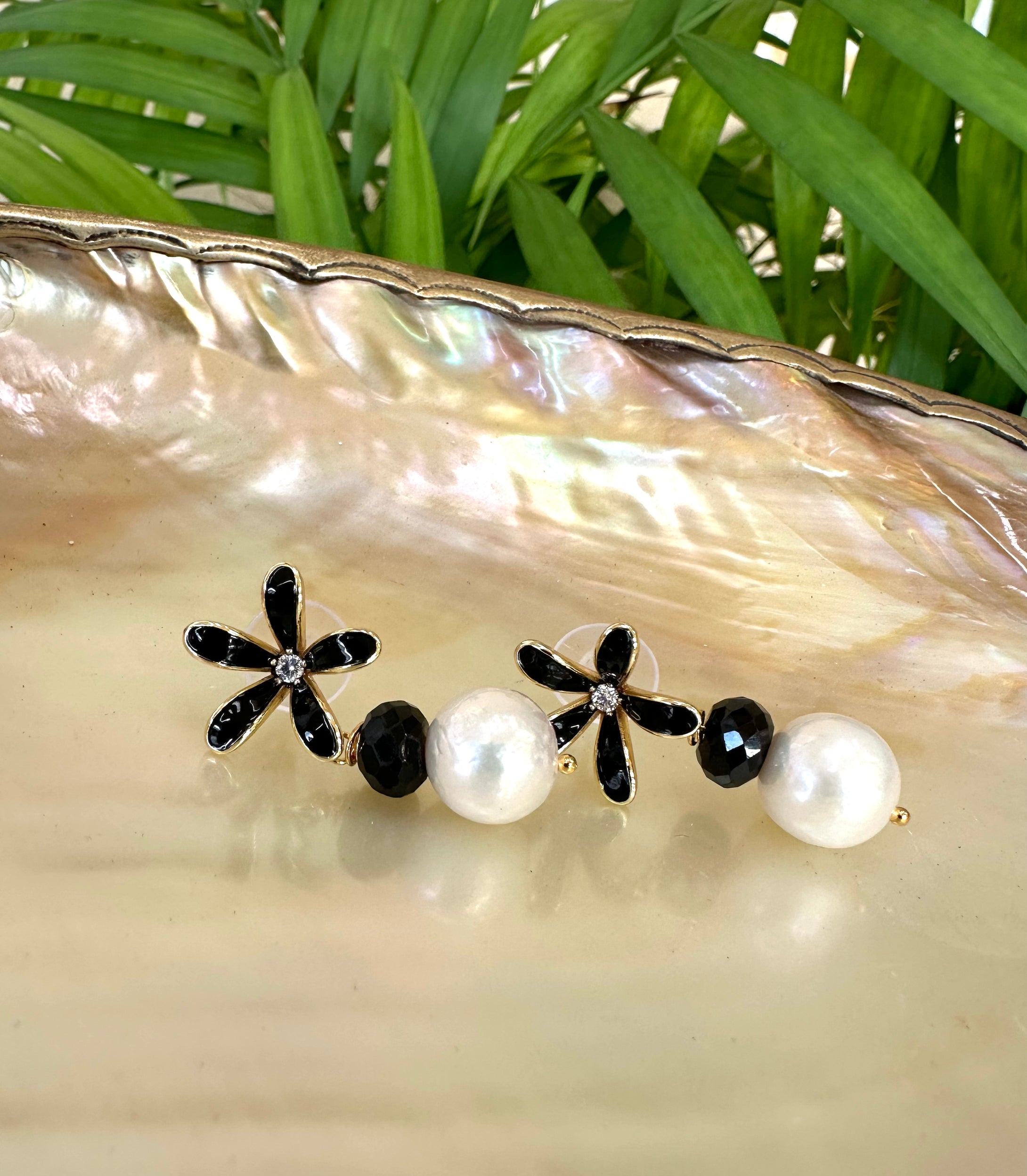 Edison White Pearls & Black Spinel Earrings