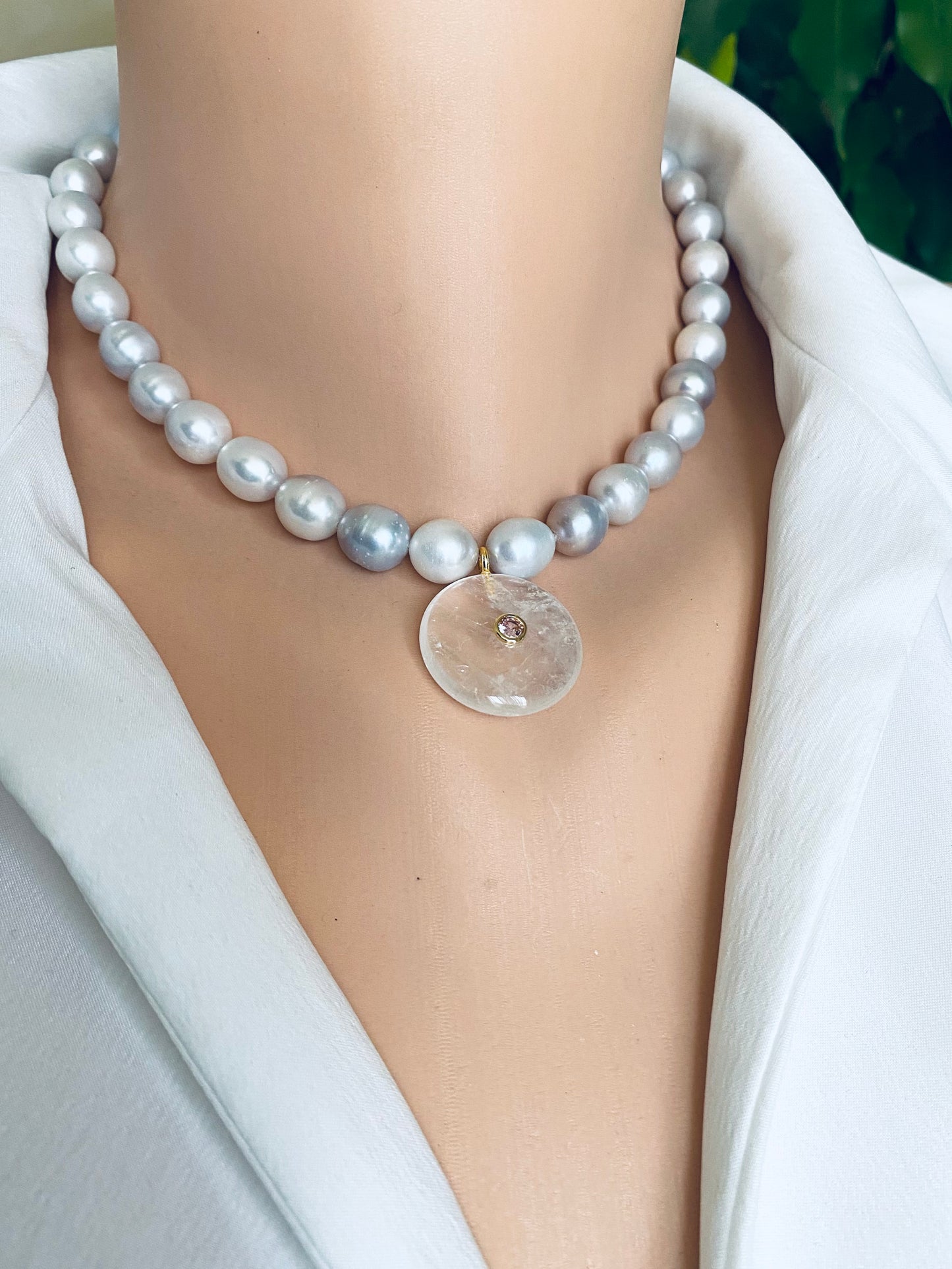 light silver grey pearl necklace
