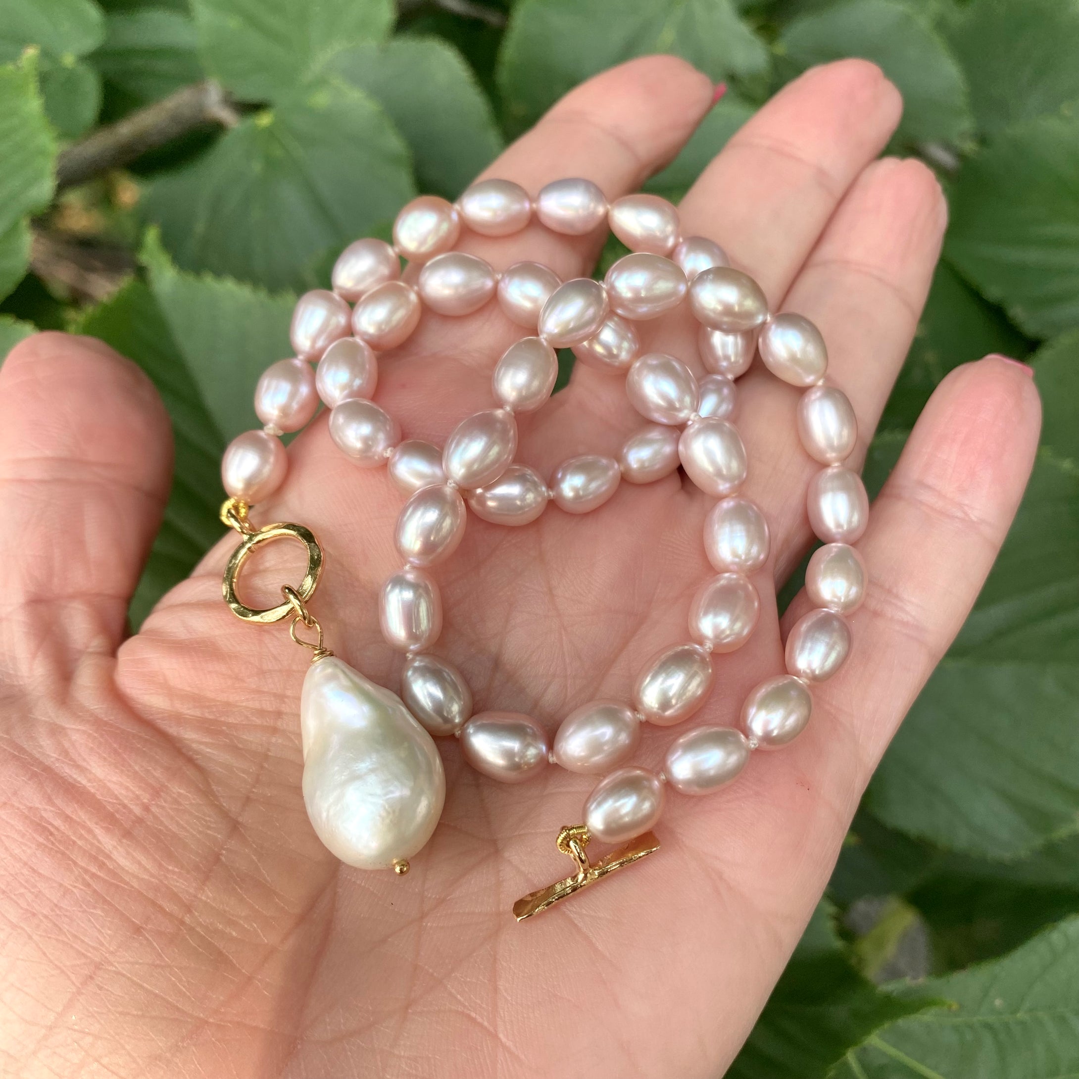 Pink Pearl Toggle Necklace & White Baroque Pearl Pendant