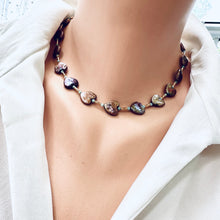 Charger l&#39;image dans la galerie, Heart-Shaped Bronze Pearl Choker &amp; Amazonite Necklace, GV, 16.5&quot;
