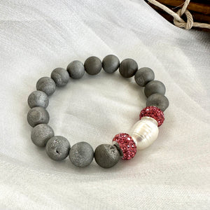 Silver Gray Druzy Agate Beads & Pearl Stretch Bracelet with Pink Polymer Clay Rhinestones, 7"inches