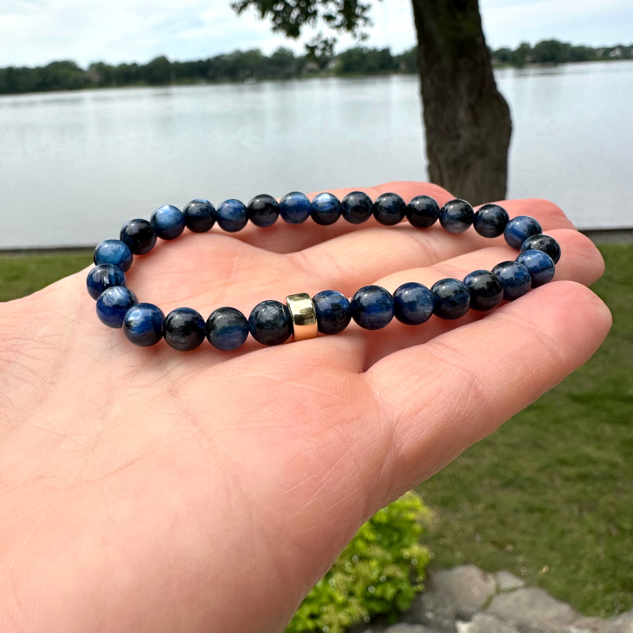 Denim Blue Kyanite Stretch Bracelet in 6 or 8mm, 14K GF